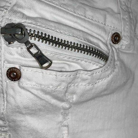 Amethiyst Jean shorts. - Picture 6 of 6